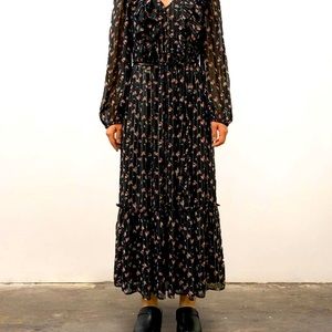 Moon river anthropologie brand V Neck Tiered Hem Floral Dress With Ruffles